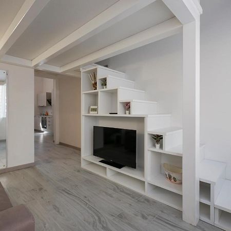 I Host Apartment - Neera 22 Milano Eksteriør bilde