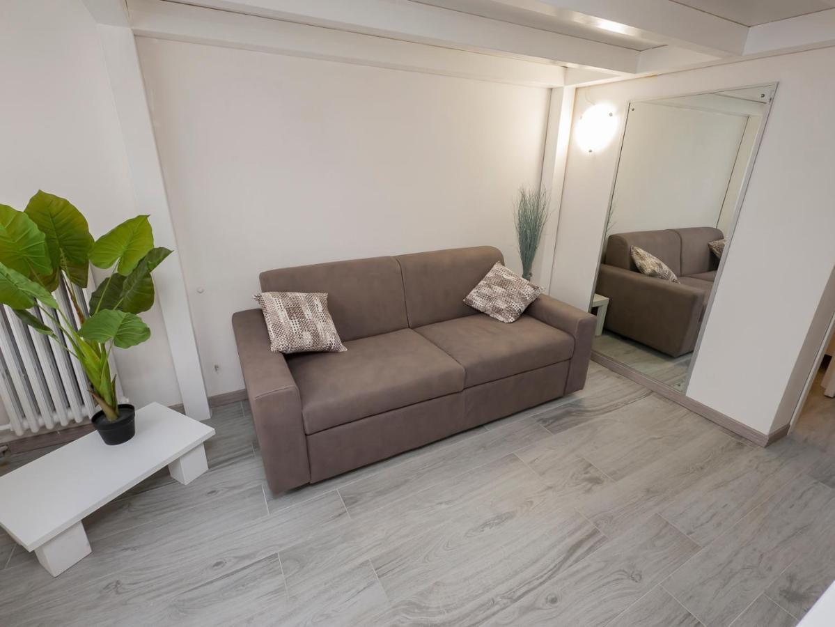 I Host Apartment - Neera 22 Milano Eksteriør bilde